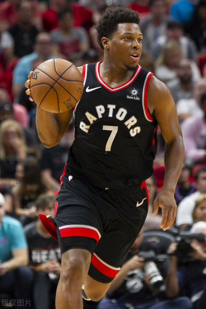 包含NBA季后赛冲刺阶段走向成谜；芝加哥公牛强势反弹；赛场秩序良好；训练强度明显提升的词条