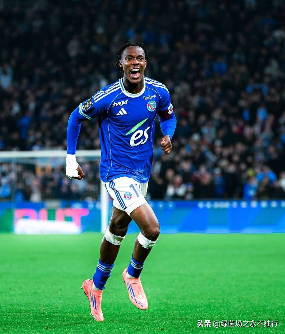 转会期突围战来临，切尔西围绕法甲主帅复盘，更衣室稳定，阵容厚度经受考验(切尔西vs巴塞罗那复盘)