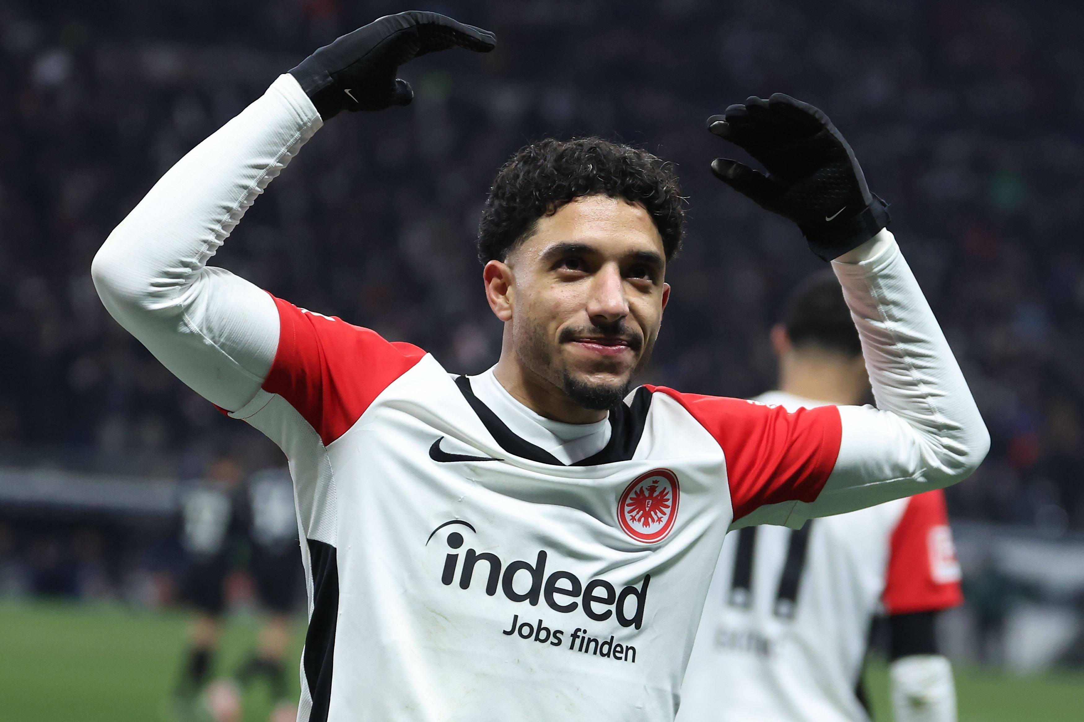 关于国际比赛日突围战来临，那不勒斯围绕德甲扳平良机，悬念犹存，轮换策略成焦点的信息-s15全球总决赛