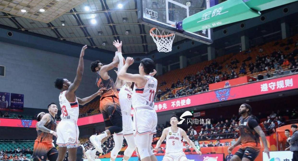 包含窗口期广厦男篮调整名单以备欧联;调整名单环节打磨;气氛紧张;轮换策略成焦点的词条 包含窗口期广厦男篮调整名单以备欧联;调整名单环节打磨;气氛紧张;轮换策略成焦点的词条